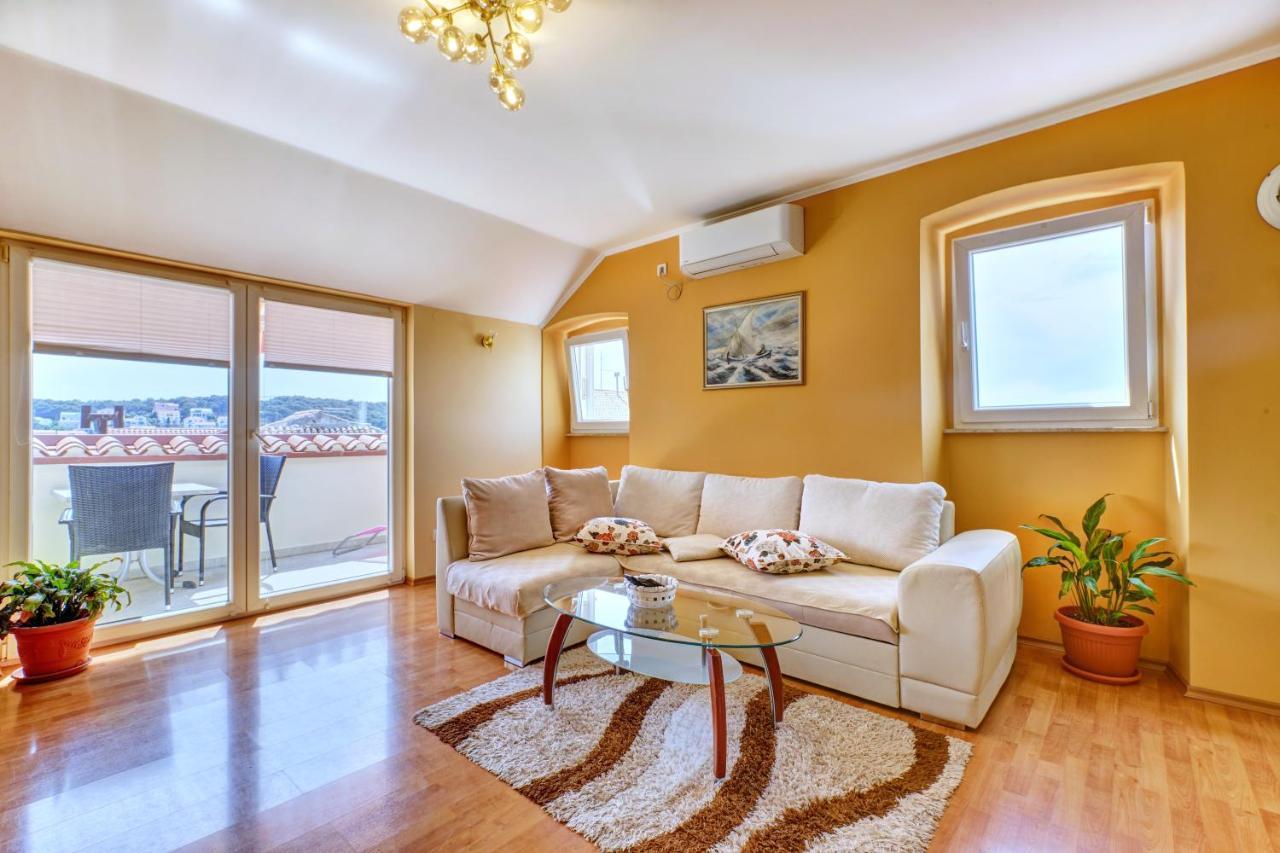 Apartment Dami